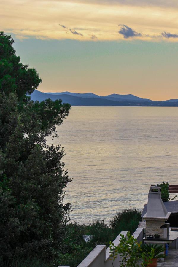 Apartment Anamaria With Seaview Petrčane Exterior foto